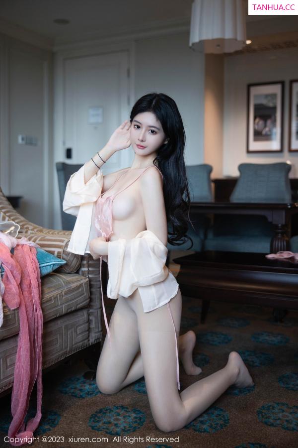   [XiuRen]高清写真图 2023.08.25 No.7290 幼幼 古装美腿第64张图片